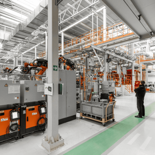 Foco em industria e construcao